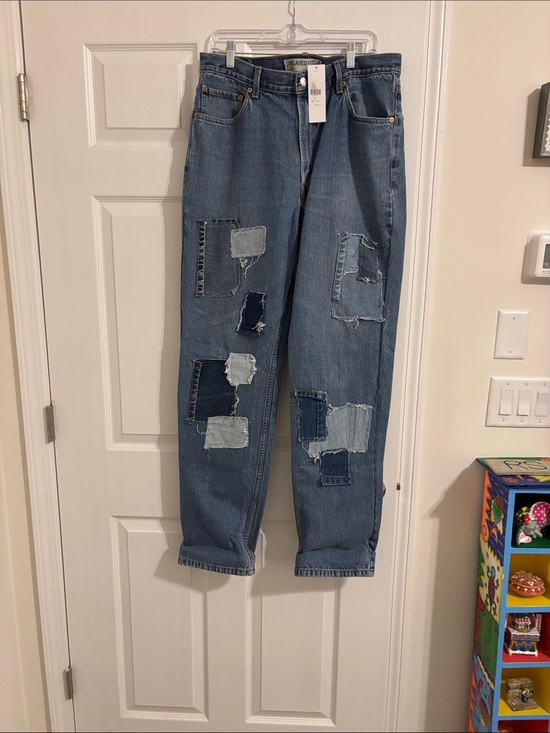 Levi's Denim - Levi's Light Blue Denim Jeans with Tan Leather Patch
